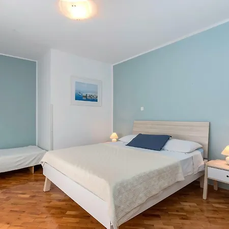 Ariana Maison d'hôtes Pula