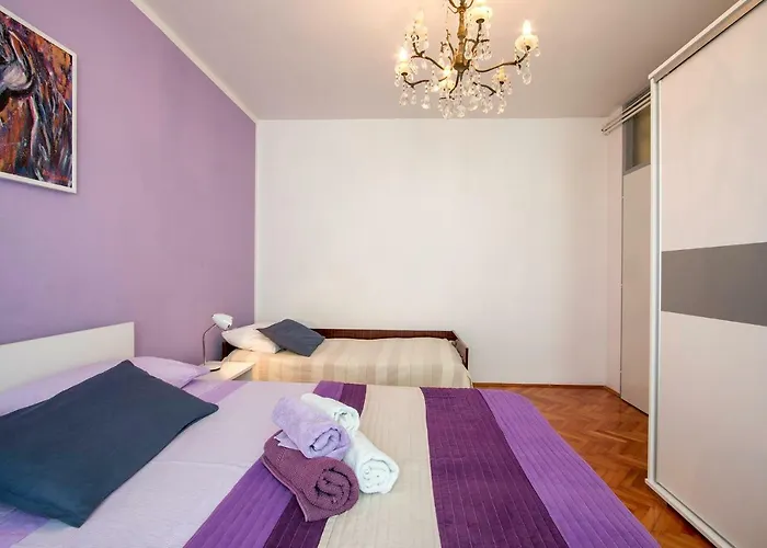 Guest house Ariana 3*